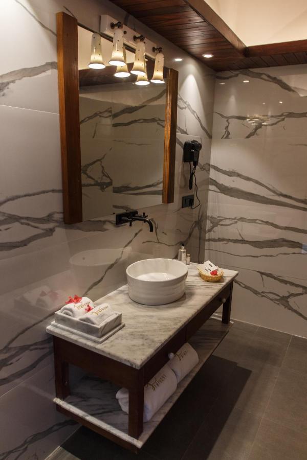 Symphony Samudra Beachside Jungle Resort And Spa Port Blair Exteriör bild
